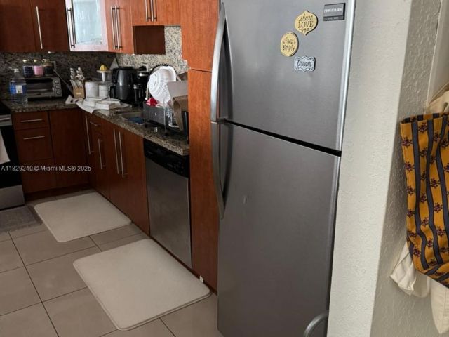 Apartment for sale  Unit #808 - photo 6226101