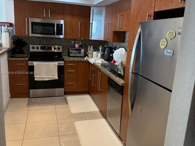 Apartment for sale  Unit #808 - photo 6226102