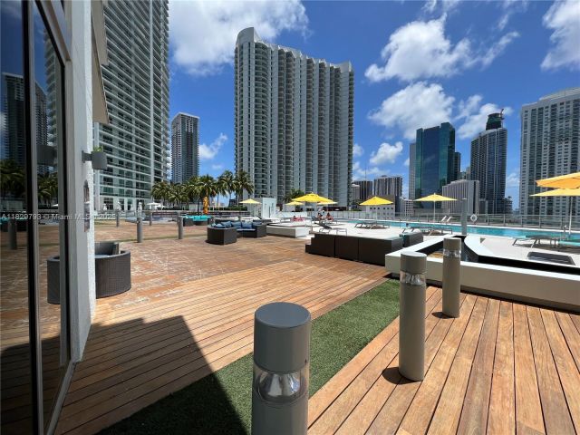 Apartment for rent  Unit #4410 - photo 6211111