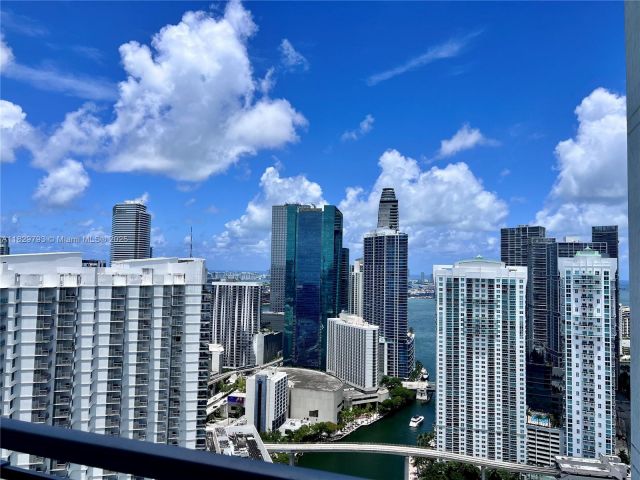 Apartment for rent  Unit #4410 - photo 6211120