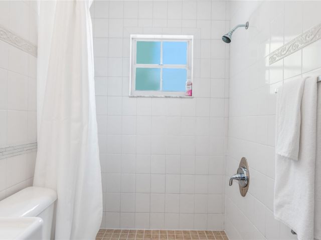 Home for sale at 516 Puritan Rd - photo 6211250