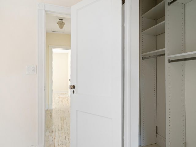 Home for sale at 813 Avon Road - photo 6213219