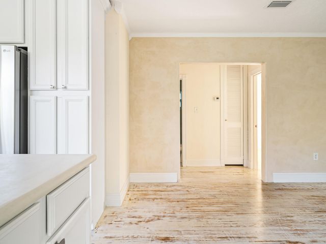 Home for sale at 813 Avon Road - photo 6213222