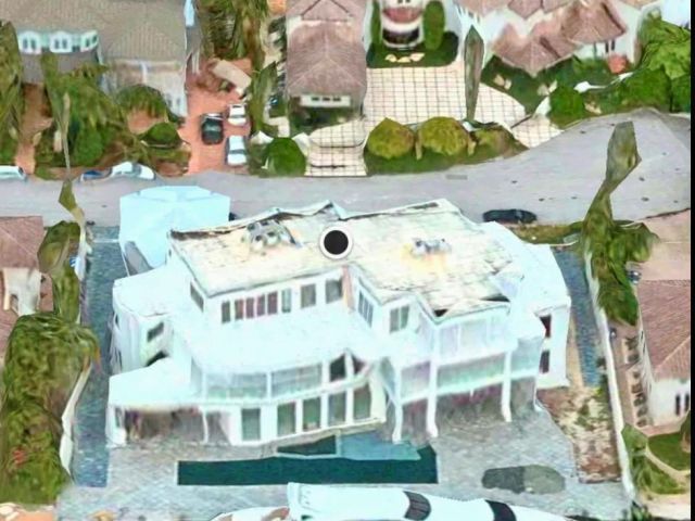 Home for sale at 4 Pelican Dr - photo 6233982