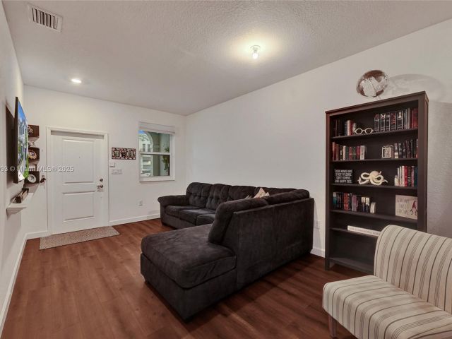 Home for sale at 13371 SW 287th Ter 13371 - photo 6211788