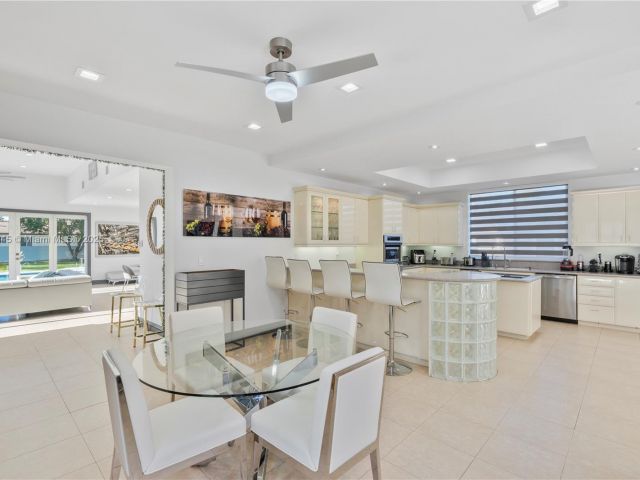 Home for rent at 13815 SW 38th St - photo 6215534