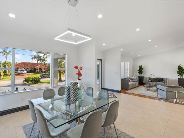 Home for rent at 13815 SW 38th St - photo 6215539