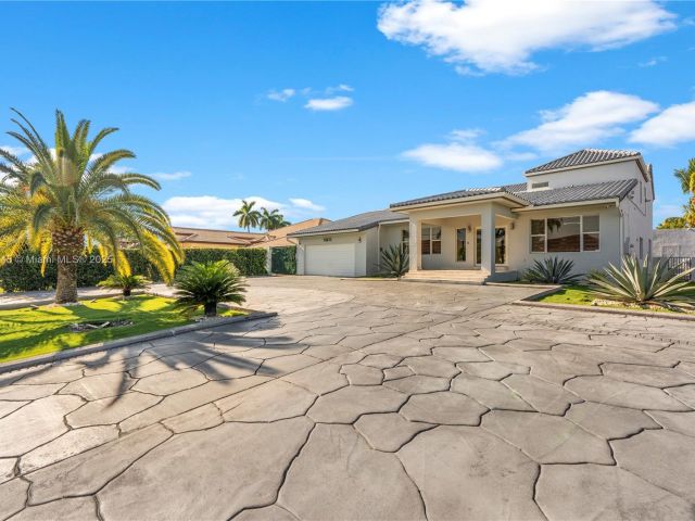 Home for rent at 13815 SW 38th St - photo 6215546