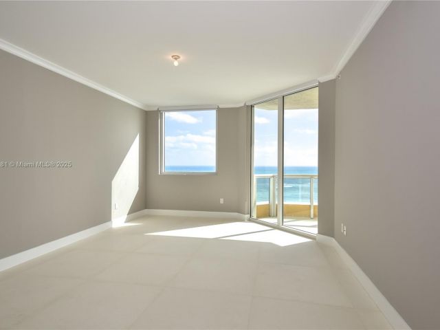 Apartment for rent  Unit #2706 - photo 6218339