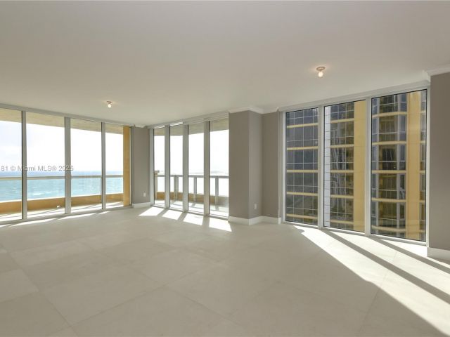 Apartment for rent  Unit #2706 - photo 6218345