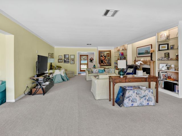 Home for sale at 1095 Hibiscus Lane - photo 6219318