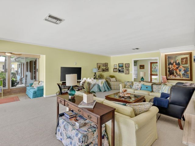 Home for sale at 1095 Hibiscus Lane - photo 6219319