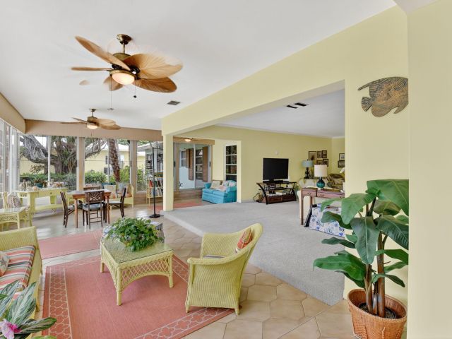 Home for sale at 1095 Hibiscus Lane - photo 6219321