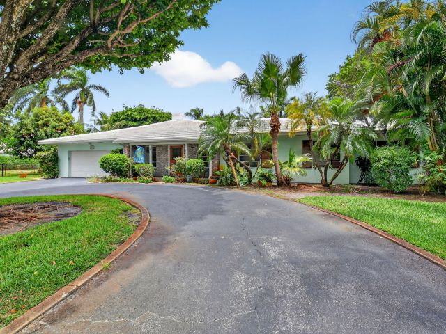 Home for sale at 1095 Hibiscus Lane - photo 6219330