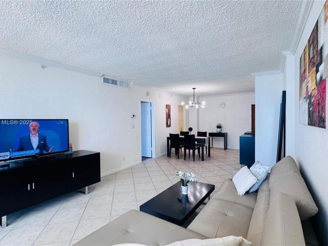 Apartment for sale  Unit #PH39 - photo 6219959