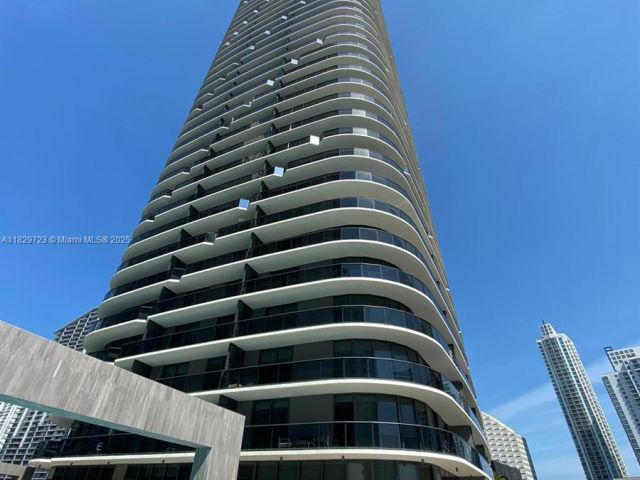 Apartment for rent  Unit #1706 - photo 6219652