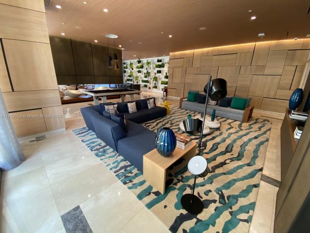 Apartment for rent  Unit #1706 - photo 6219656