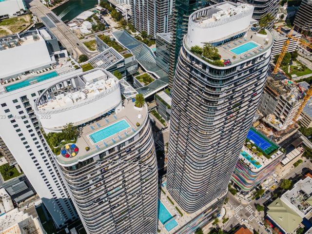 Apartment for rent  Unit #1706 - photo 6219663