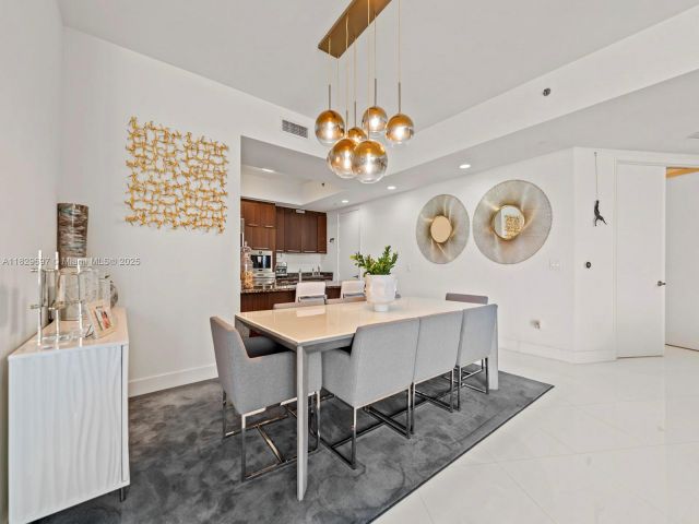 Apartment for sale  Unit #403 - photo 6245570