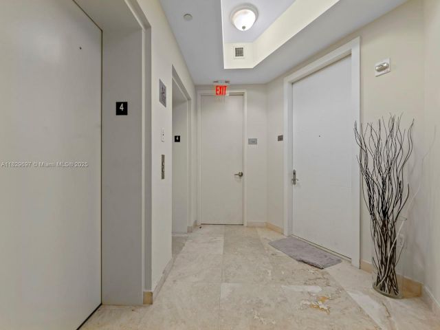 Apartment for sale  Unit #403 - photo 6245580