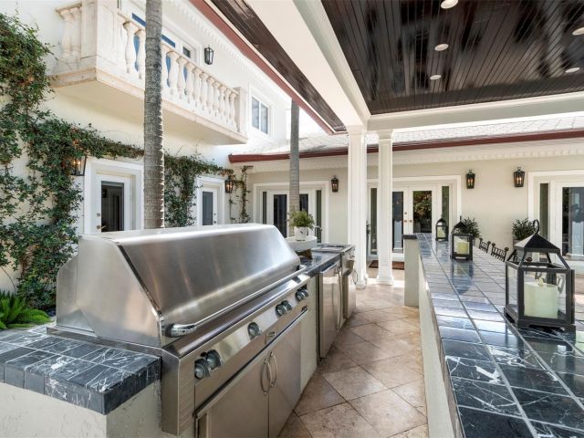 Home for sale at 15 PELICAN DR - photo 6231555