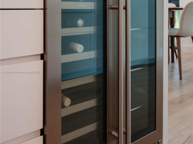 Apartment for rent  Unit #D301 - photo 6218703