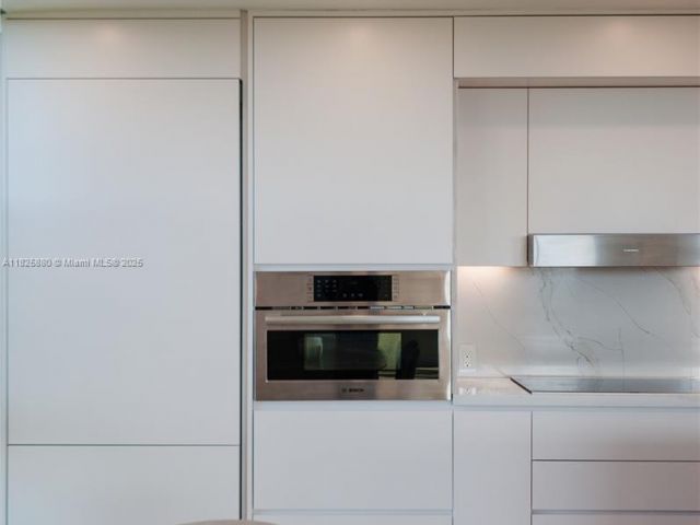 Apartment for rent  Unit #D301 - photo 6218707