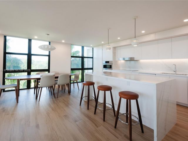 Apartment for rent  Unit #D301 - photo 6218710