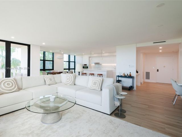 Apartment for rent  Unit #D301 - photo 6218716