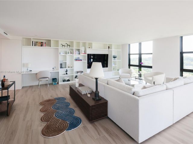 Apartment for rent  Unit #D301 - photo 6218719