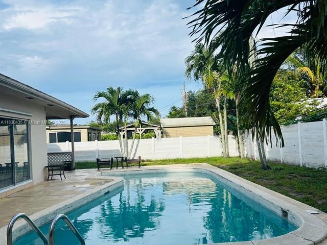 Home for sale at 6790 SW 10th Ct - photo 6219078