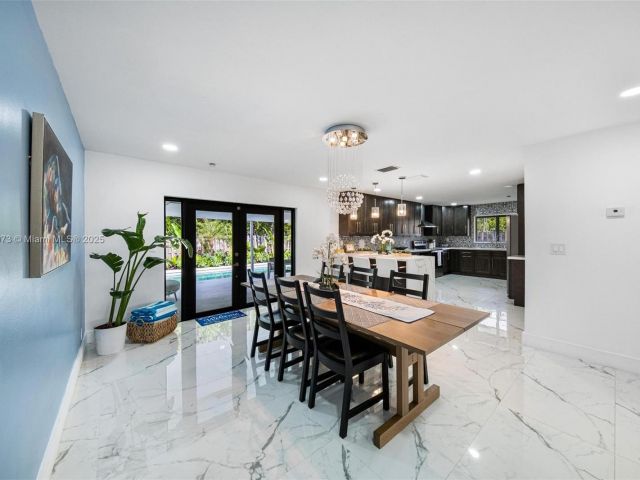 Home for sale at 2101 NW 14th Ave - photo 6233954