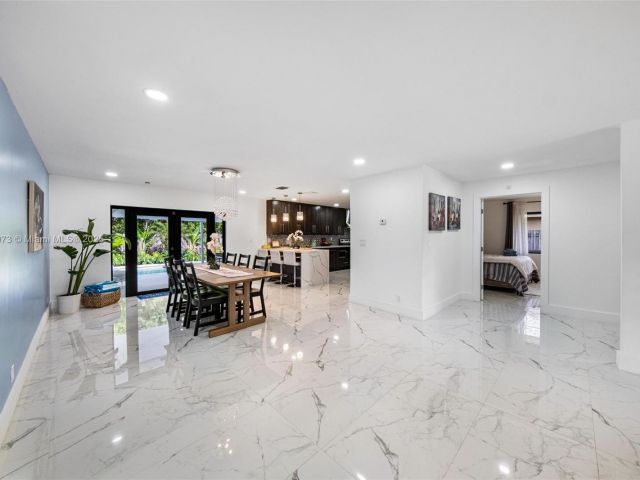 Home for sale at 2101 NW 14th Ave - photo 6233956