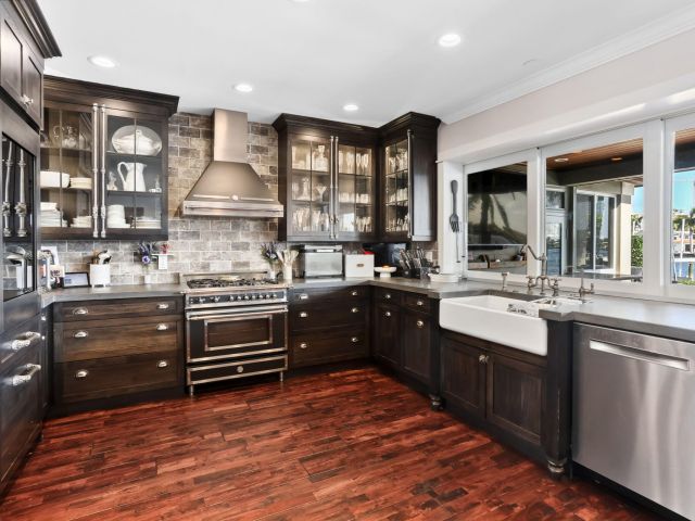 Home for sale at 3102 SE 12th Street - photo 6231247