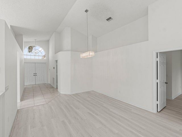 Home for sale at 7728 Edinburough Lane - photo 6533119