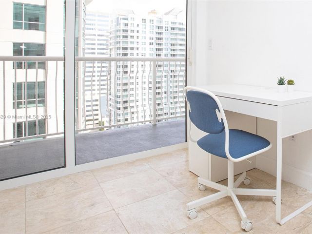 Apartment for rent  Unit #2704 - photo 6219729