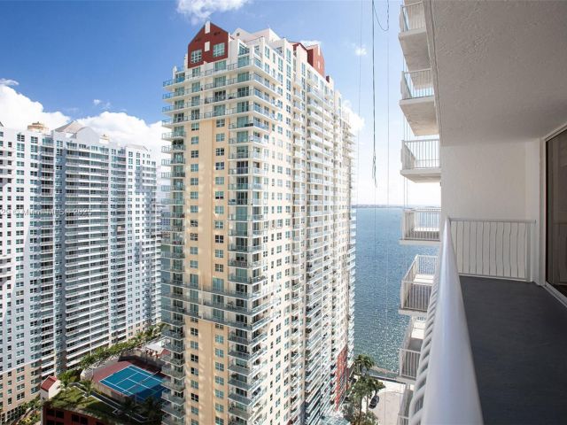 Apartment for rent  Unit #2704 - photo 6219737