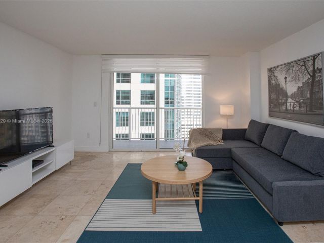 Apartment for rent  Unit #2704 - photo 6219747