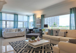 Apartment #4E at The Hemispheres Ocean North