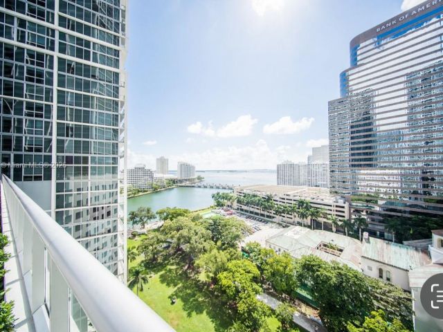 Apartment for sale  Unit #4004 - photo 6219808