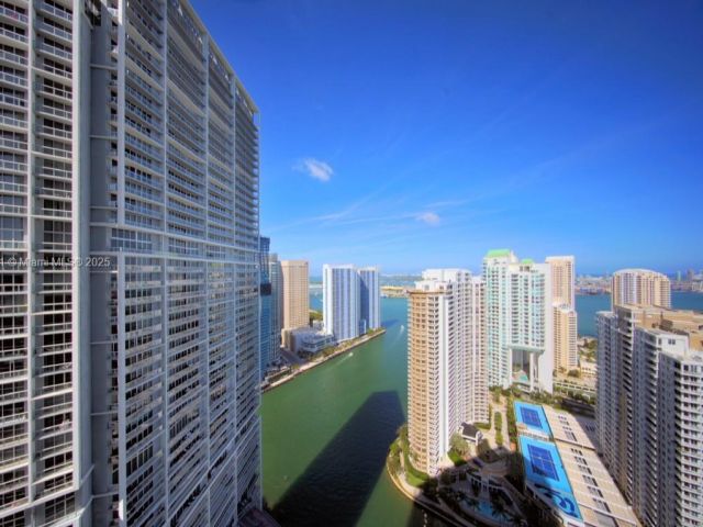 Apartment for sale  Unit #4004 - photo 6219822