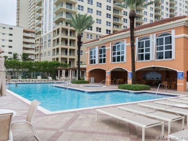 Apartment for rent  Unit #1408 - photo 6220406