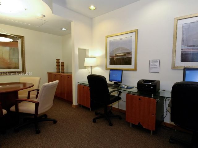 Apartment for rent  Unit #1408 - photo 6220409