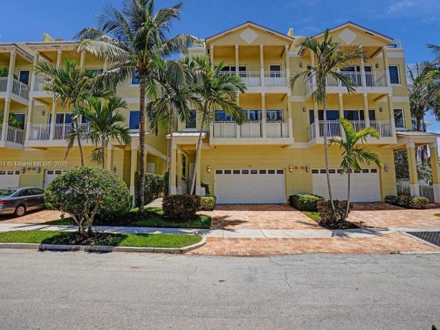 Home for sale at 346 N Elm St A-10 - photo 6225219