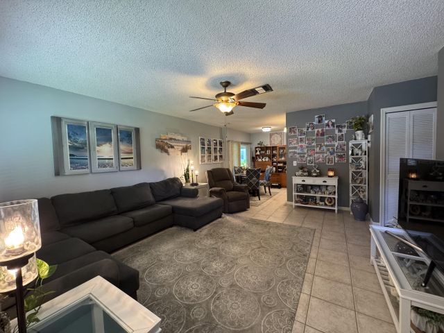 Home for rent at 2615 SW Natura Avenue - photo 6231867