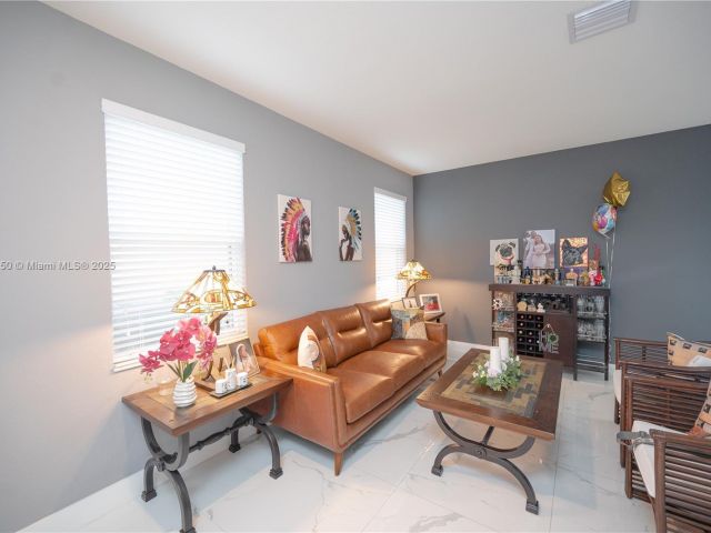 Home for sale at 1388 SE 27th Ter - photo 6246561