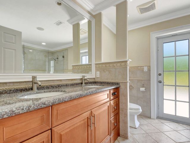 Home for sale at 4610 Pinetree Drive - photo 6801680