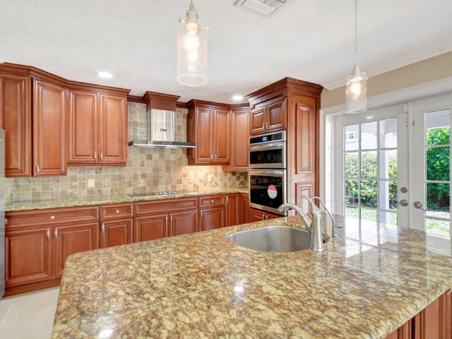 Home for sale at 4610 Pinetree Drive - photo 6801689