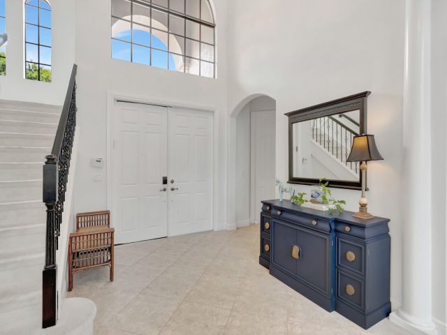 Home for sale at 15652 Glencrest Avenue - photo 6764746