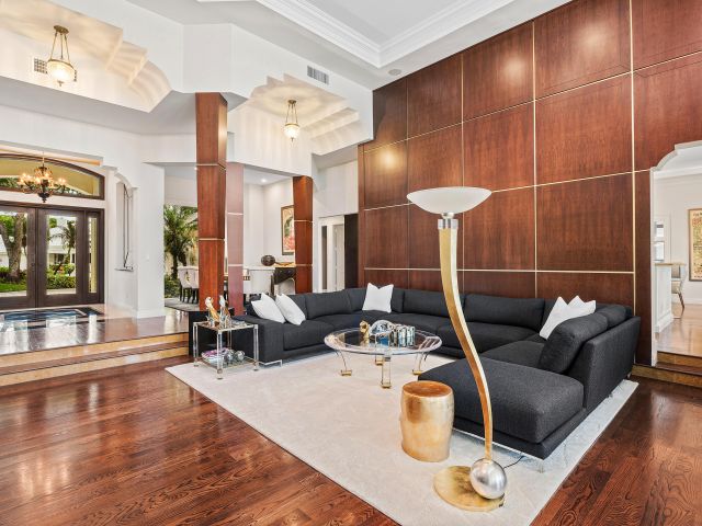 Home for sale at 17582 Bocaire Way - photo 6223361